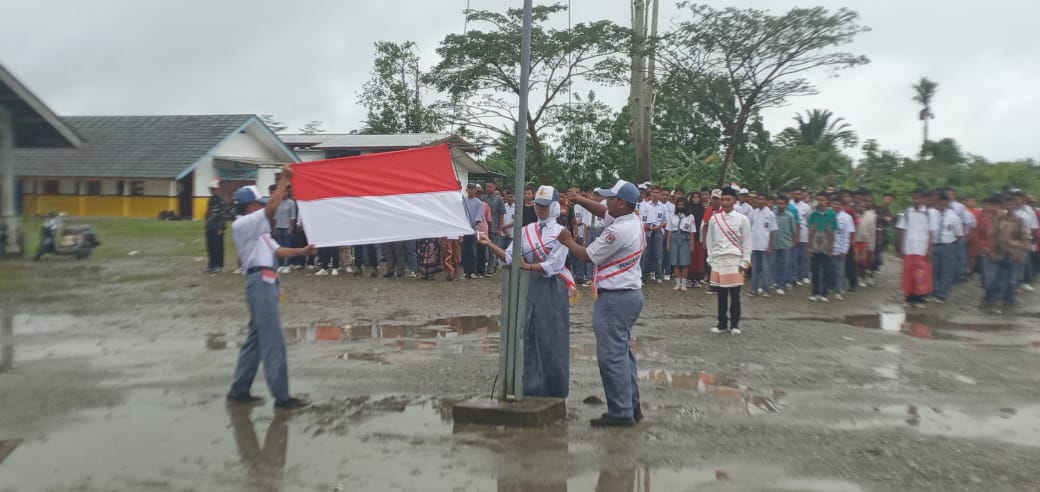 FOTO KEGIATAN 17 AGUSTUS 2024 SMK HARAPAN TIMIKA,pendidikan timika, mimika, papua, papua tengah